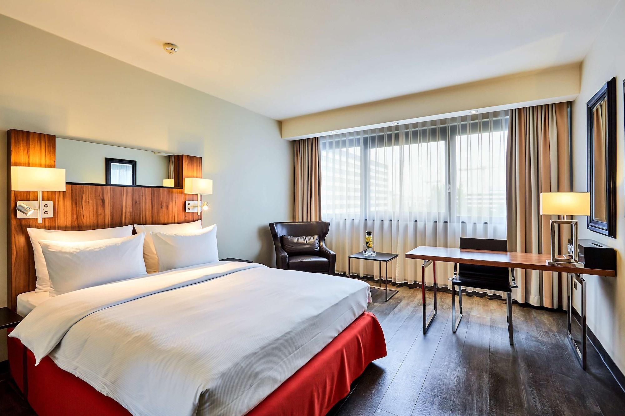 Radisson Blu Conference Hotel, Duesseldorf Luaran gambar