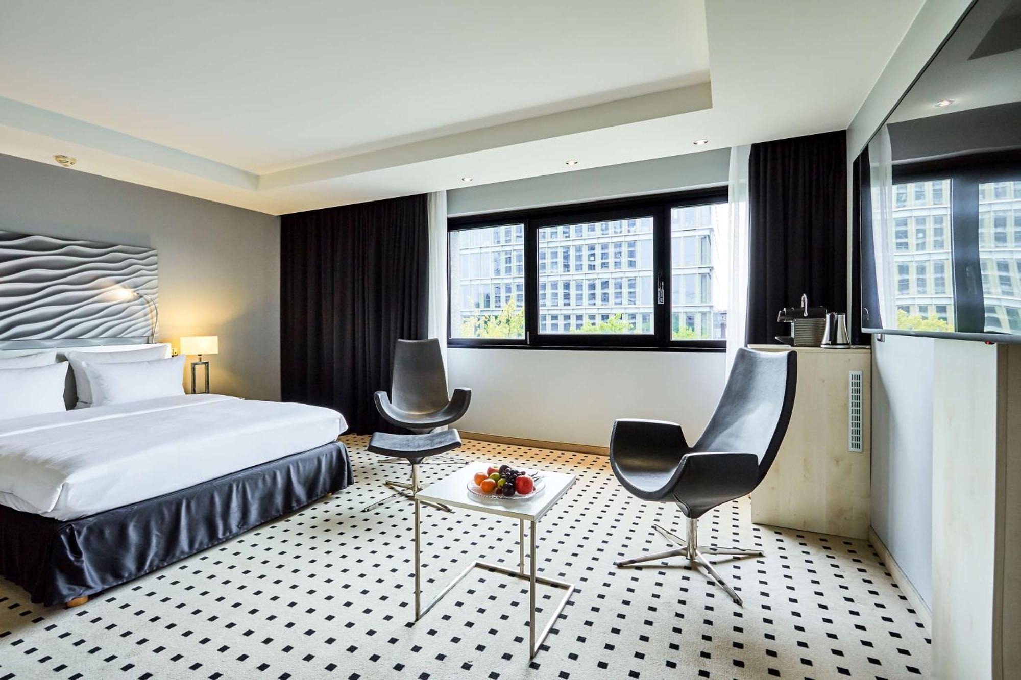 Radisson Blu Conference Hotel, Duesseldorf Luaran gambar